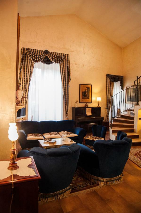 Residenza D'Oria B&B Foggia Zewnętrze zdjęcie