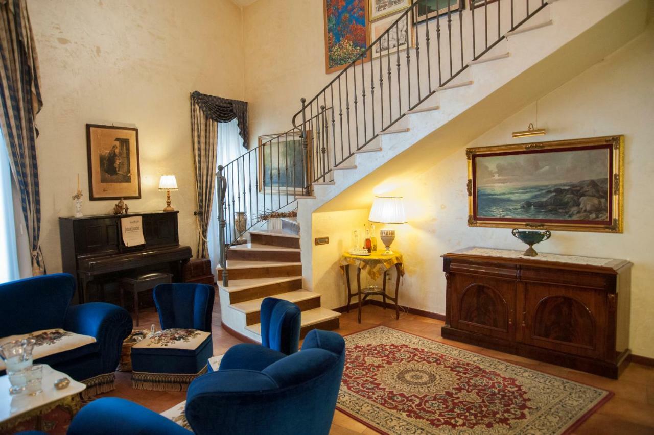 Residenza D'Oria B&B Foggia Zewnętrze zdjęcie